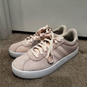 adidas VL Court 3.0 Sneaker (Women)
QUARTZ/ QUARTZ/ FTWR WHITE, Size 10M